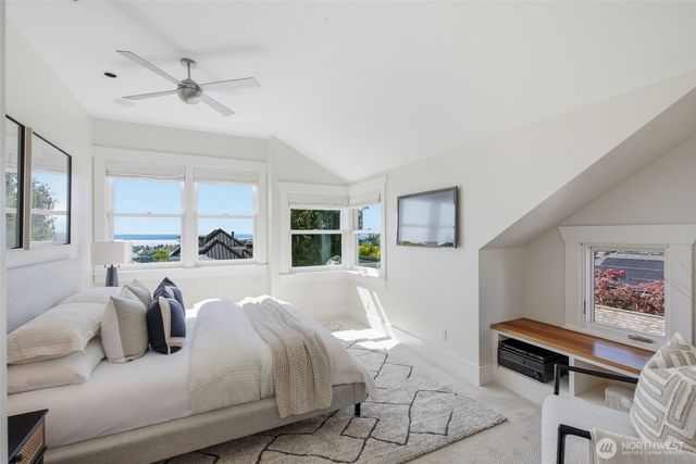 1625 7th Avenue W, Seattle, WA 98119