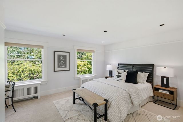 1625 7th Avenue W, Seattle, WA 98119