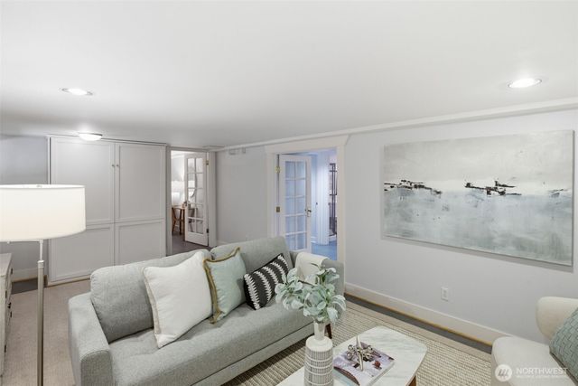 1625 7th Avenue W, Seattle, WA 98119