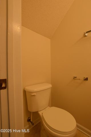 805 Huff Drive, Jacksonville, NC 28546
