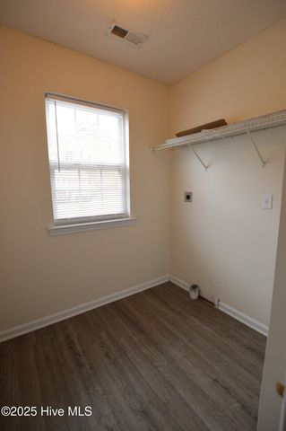 805 Huff Drive, Jacksonville, NC 28546