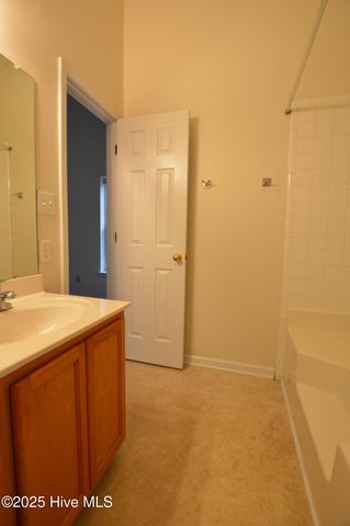 805 Huff Drive, Jacksonville, NC 28546