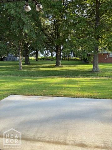 6060 Whitecliff Drive, Jonesboro, AR 72405