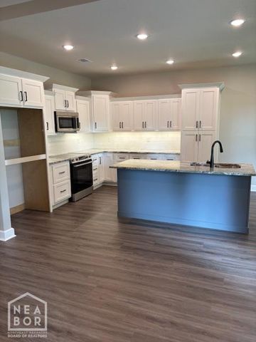 6060 Whitecliff Drive, Jonesboro, AR 72405