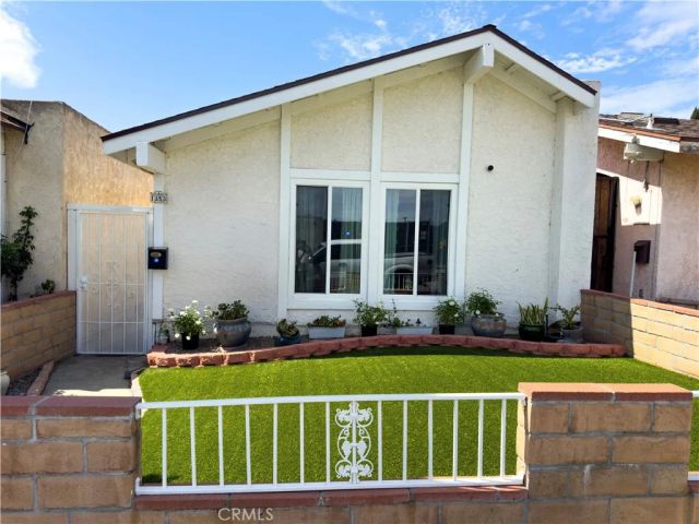 1353 Termino, Long Beach, CA 90804