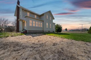 9269 Dixon Road, Raisinville Township, MI 48161