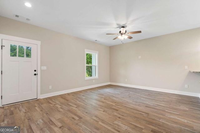 2163 W. Highway 16 Street, Newnan, GA 30263