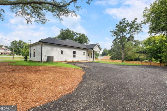 2163 W. Highway 16 Street, Newnan, GA 30263