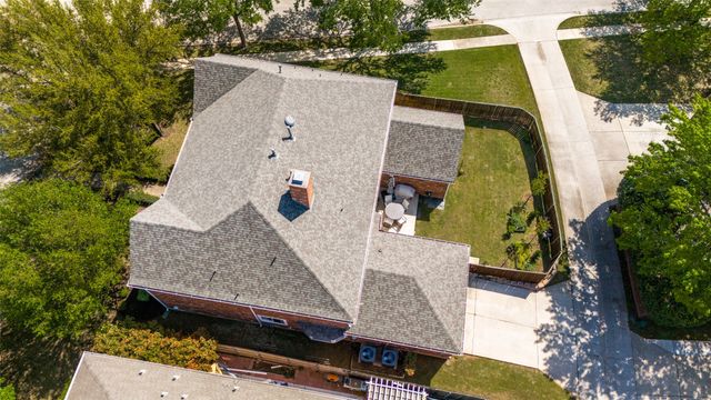 2204 Yaupon Drive, Irving, TX 75063