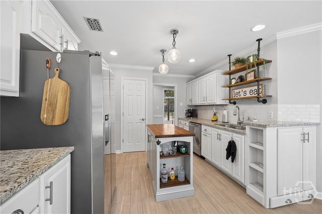 43 Heron View Court, Richmond Hill, GA 31324