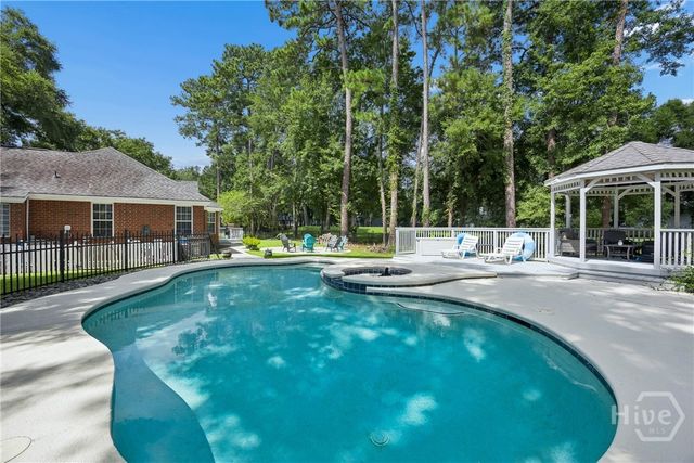 43 Heron View Court, Richmond Hill, GA 31324
