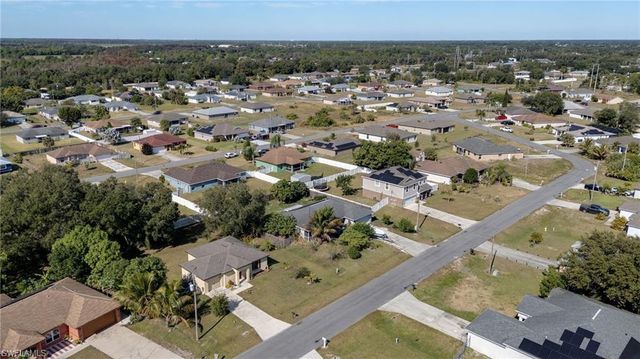 824 Umber DR, Fort Myers, FL 33913