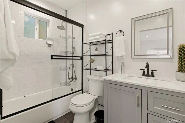 14734 Marlin, Van Nuys, CA 91405