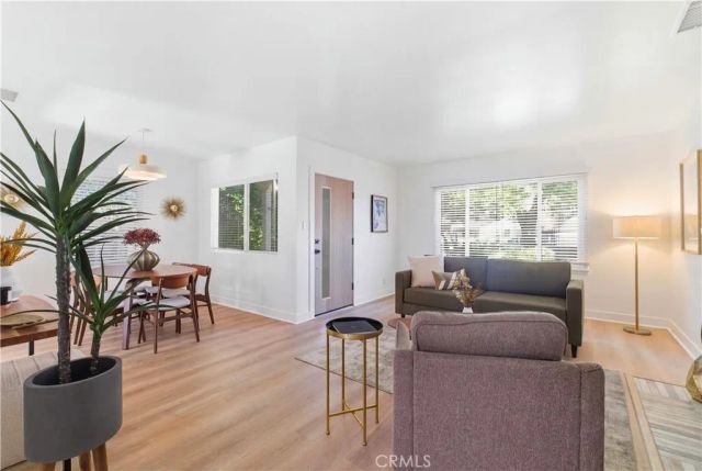 14734 Marlin, Van Nuys, CA 91405