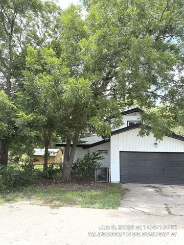 2814 Bobtown Road, Garland, TX 75043