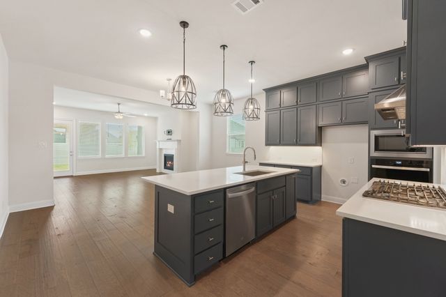 1302 19th Street, Northlake, TX 76226