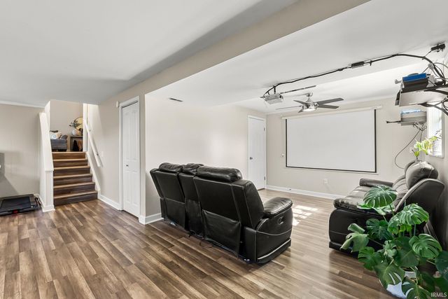 6709 Goldenrod Place, Fort Wayne, IN 46835