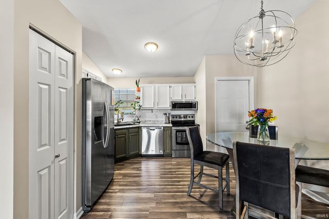 6709 Goldenrod Place, Fort Wayne, IN 46835