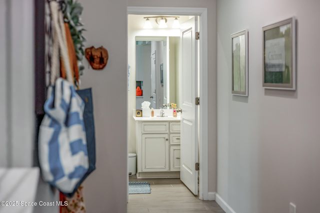 6765 Canterbridge Drive, Vero Beach, FL 32967