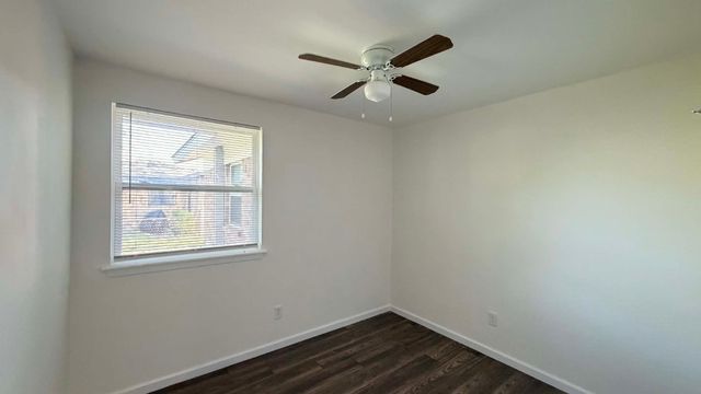 4247 Clark College Drive, Dallas, TX 75241