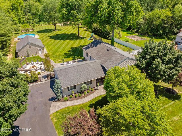 5 Forman Avenue, Monroe, NJ 08831