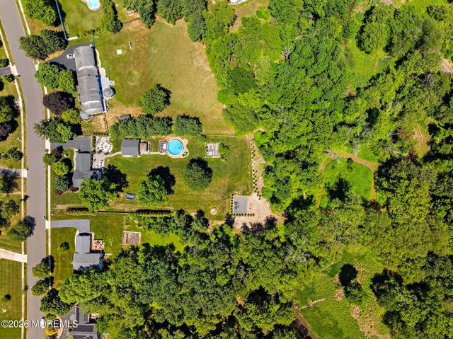 5 Forman Avenue, Monroe, NJ 08831