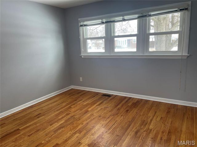 805 Saint Patrice Lane, Florissant, MO 63031