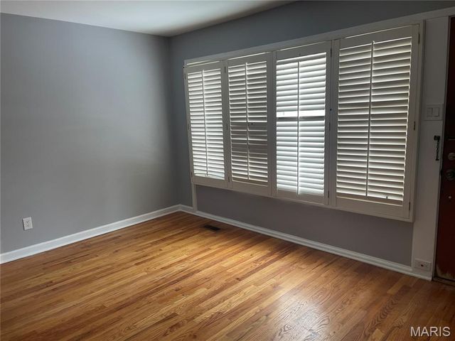 805 Saint Patrice Lane, Florissant, MO 63031