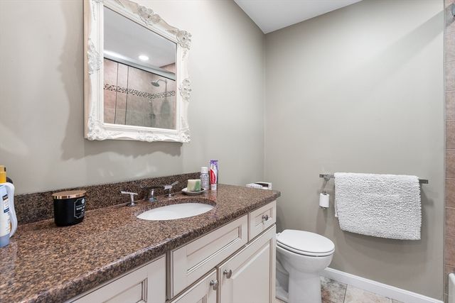 176 Mill Rd 4BU, Falmouth, MA 02540