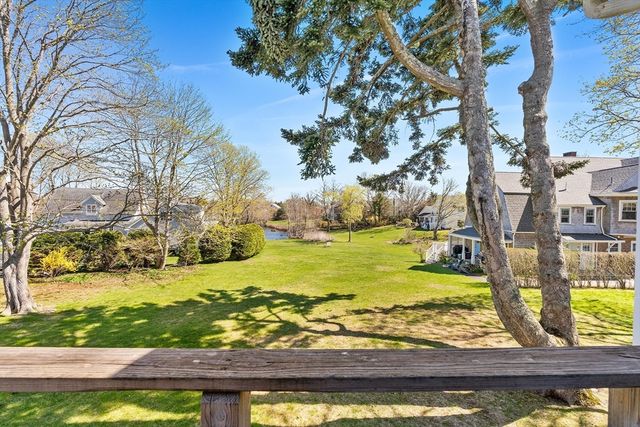 176 Mill Rd 4BU, Falmouth, MA 02540