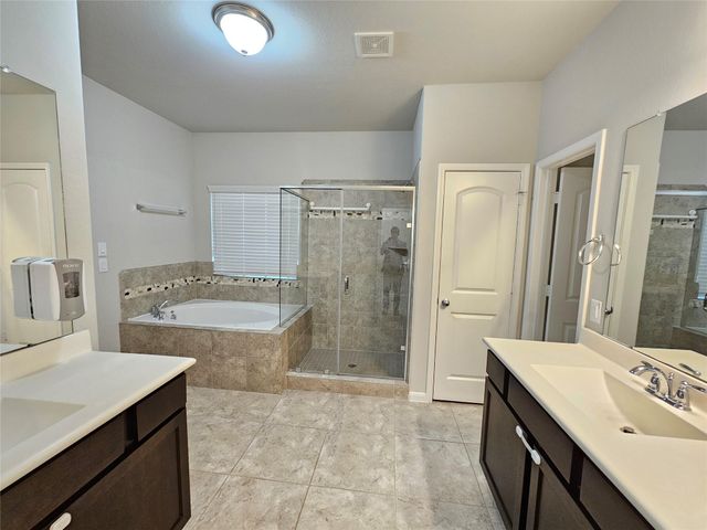 24258 Via Vitani Drive, Richmond, TX 77406