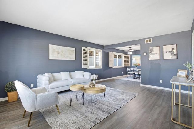 1880 Hanford Dr, San Diego, CA 92111
