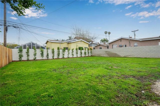 705 Bradshawe, Los Angeles, CA 90022