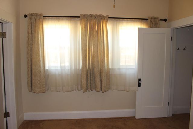 451 N Calaveras Street, Fresno, CA 93701