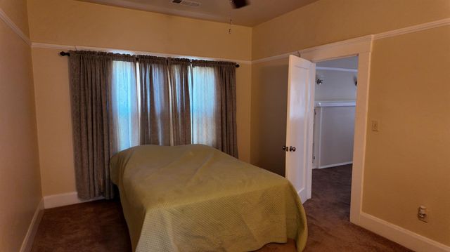 451 N Calaveras Street, Fresno, CA 93701
