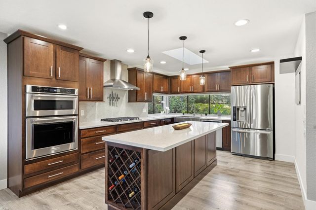 455 Westlake Rd, Auburn, CA 95602