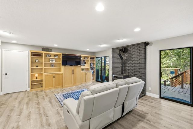 455 Westlake Rd, Auburn, CA 95602