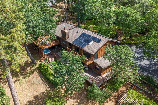 455 Westlake Rd, Auburn, CA 95602