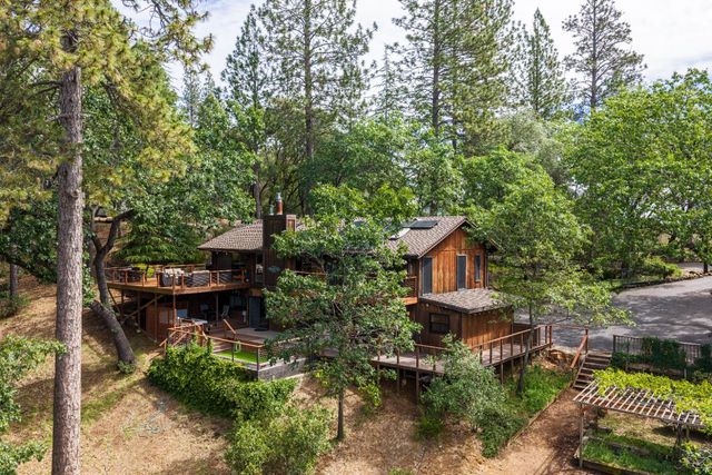 455 Westlake Rd, Auburn, CA 95602