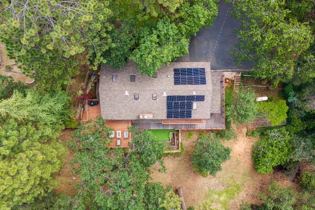 455 Westlake Rd, Auburn, CA 95602