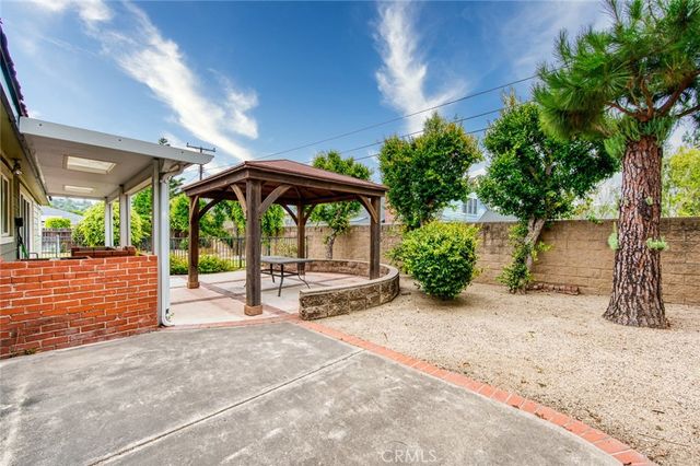 1192 Foothill Boulevard, Santa Ana, CA 92705