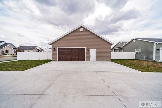 1963 Resilient Lane, Idaho Falls, ID 83404