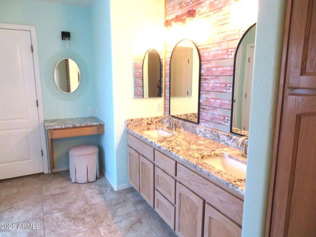 2886 SOFTWIND Court, Sierra Vista, AZ 85650