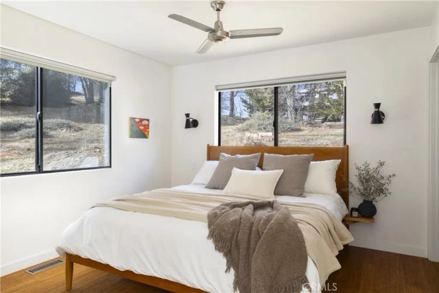 32945 Juniper Lane, Green Valley Lake, CA 92341