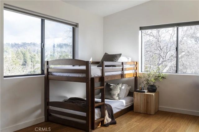 32945 Juniper Lane, Green Valley Lake, CA 92341