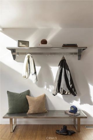 32945 Juniper Lane, Green Valley Lake, CA 92341