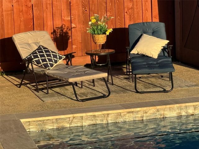 1923 Kaitlyn Drive, Houston, TX 77049