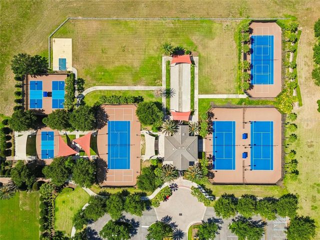 440 ALCOVE DRIVE, Groveland, FL 34736