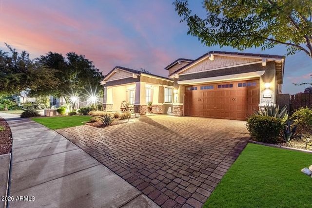 4499 N ARBOR Way, Buckeye, AZ 85396