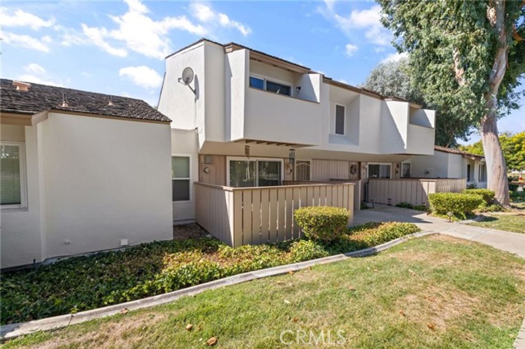 329 Surry Court, Brea, CA 92821